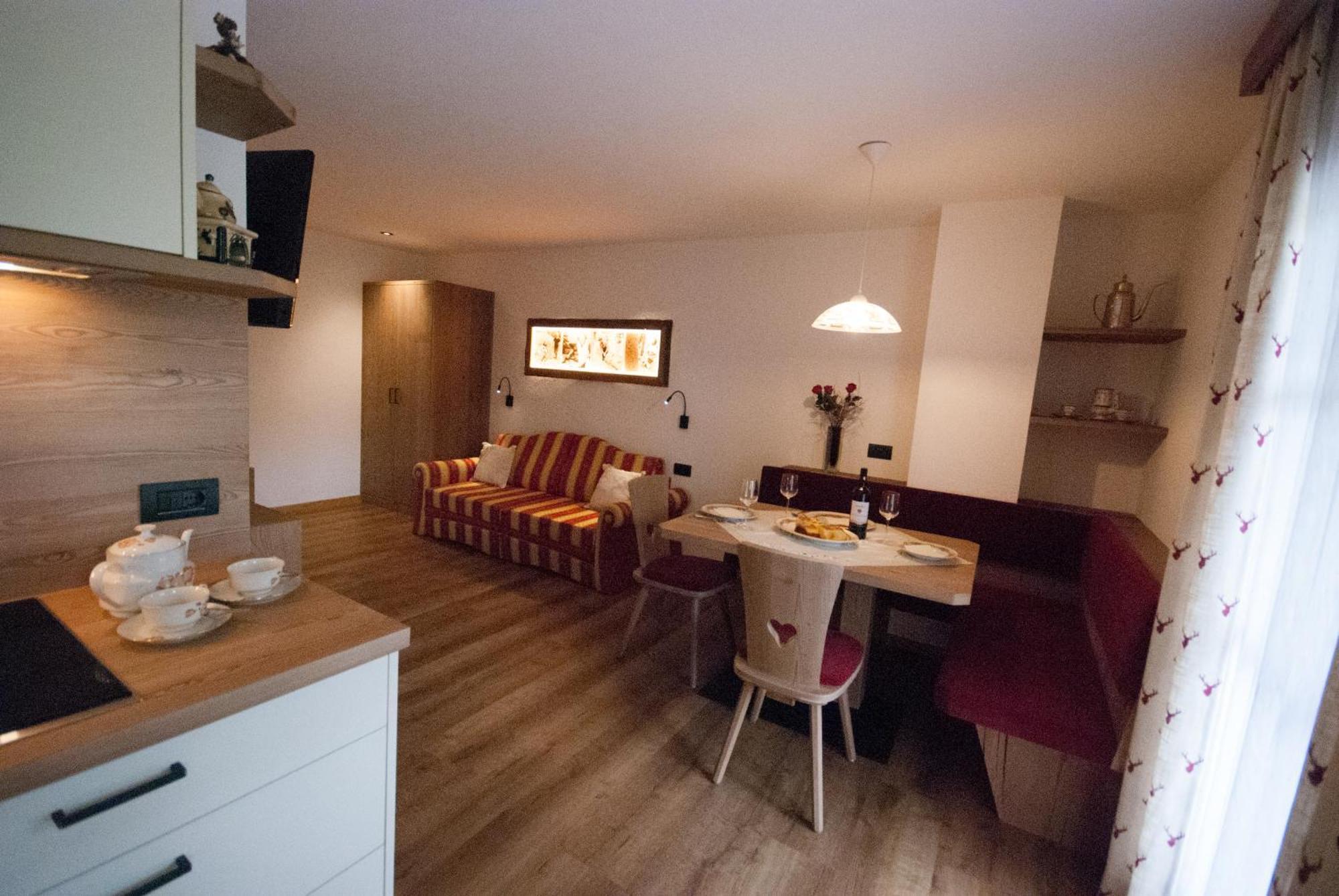 Da Kathi Aparthotel San Candido Exterior foto